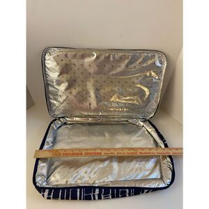 New bulkhead Bettie’s 19x11x3”